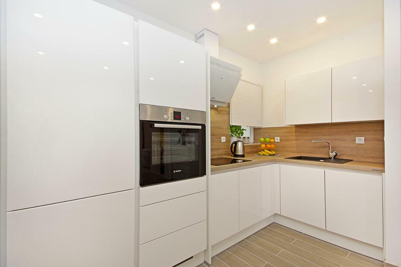 Apartment Mira Makarska Extérieur photo