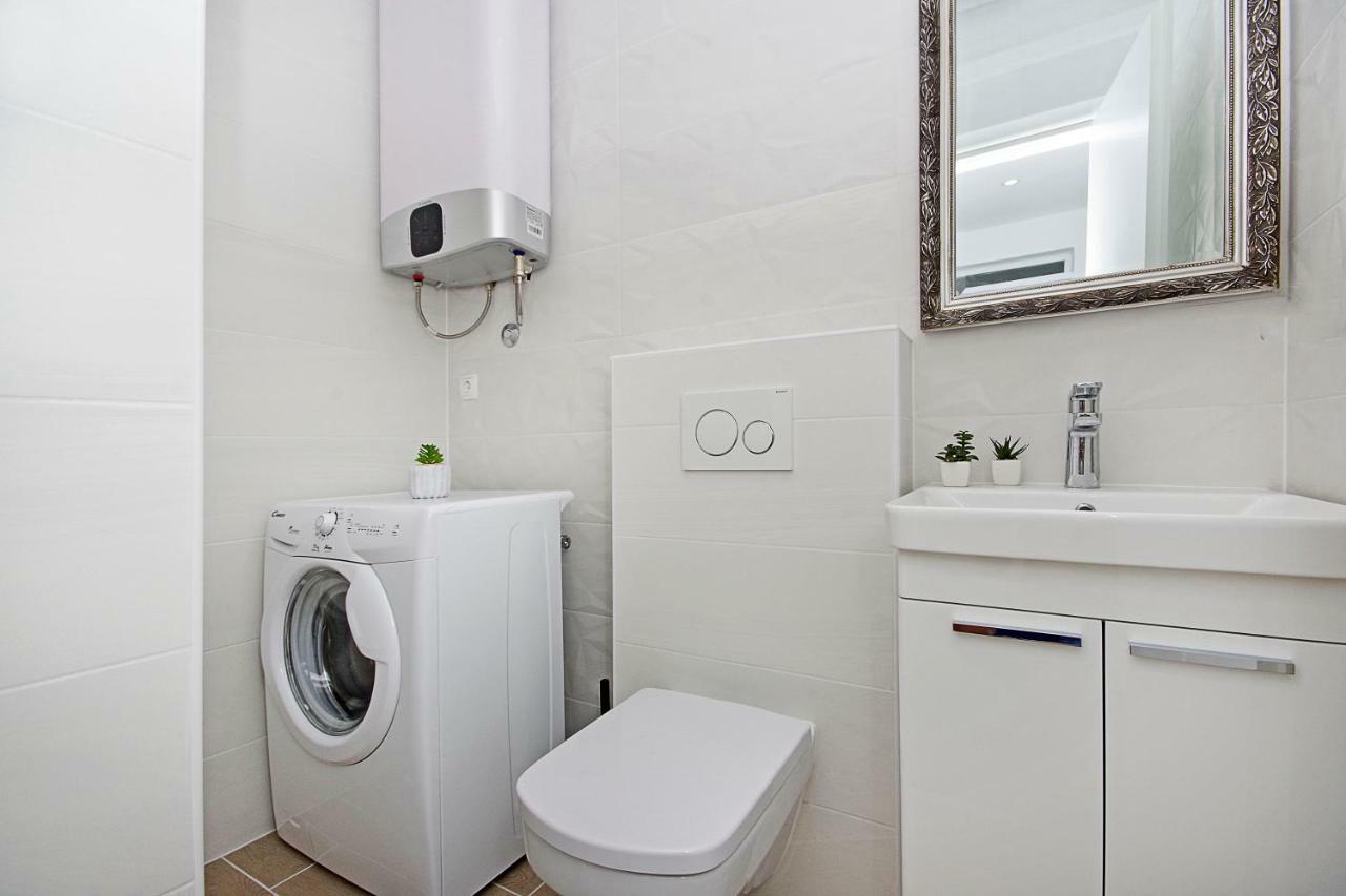 Apartment Mira Makarska Extérieur photo