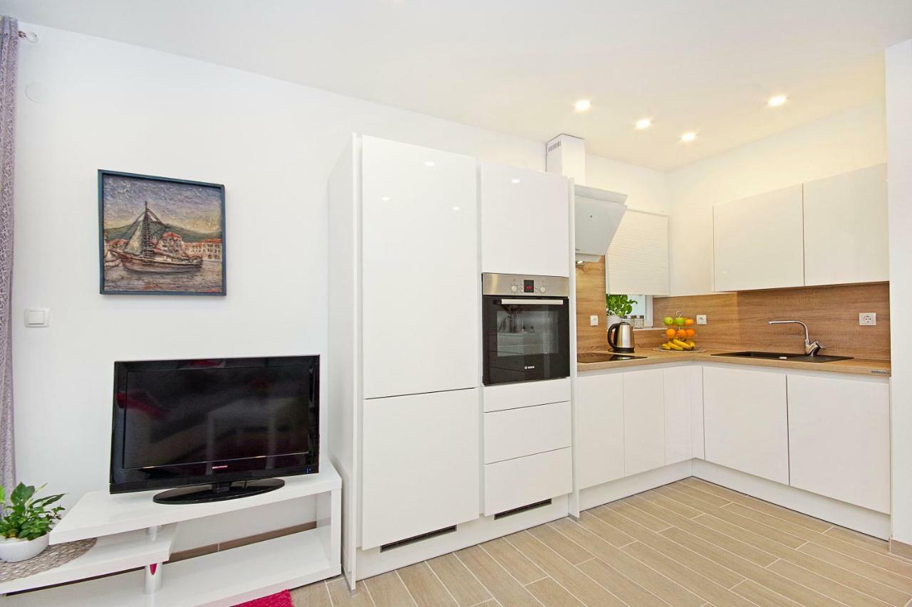 Apartment Mira Makarska Extérieur photo